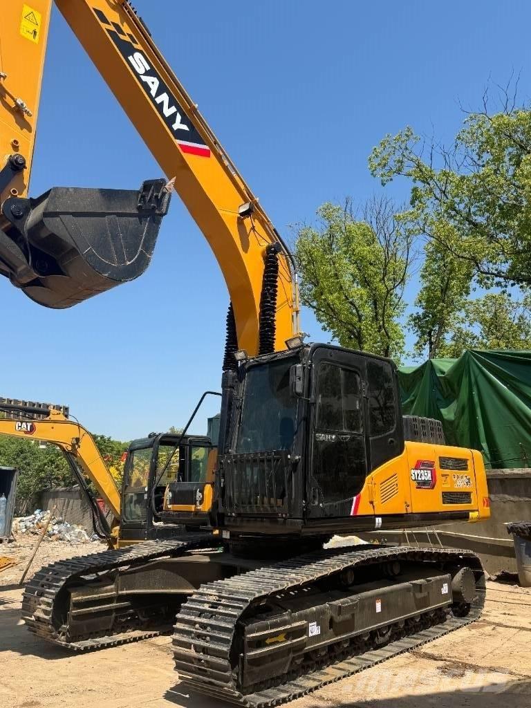 Sany SY 235 Midi bageri 7t – 12t