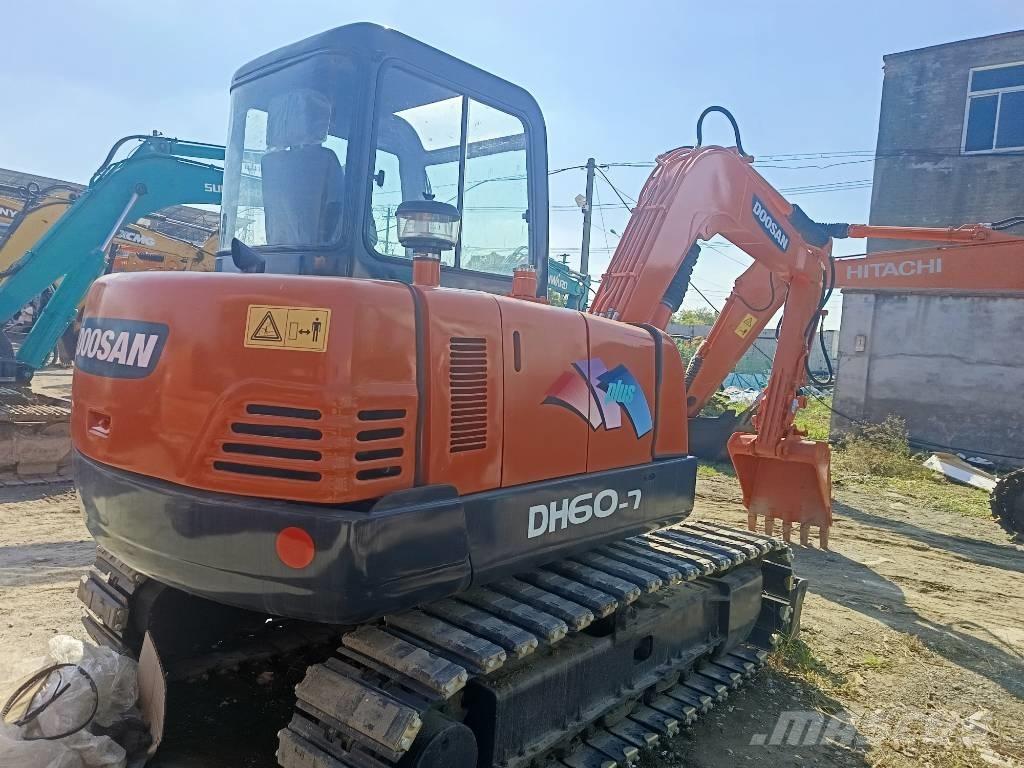 Doosan DH 60-7 Mini bageri < 7t