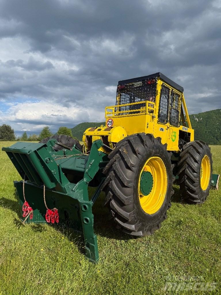 LKT 81 TURBO Šumarski traktori