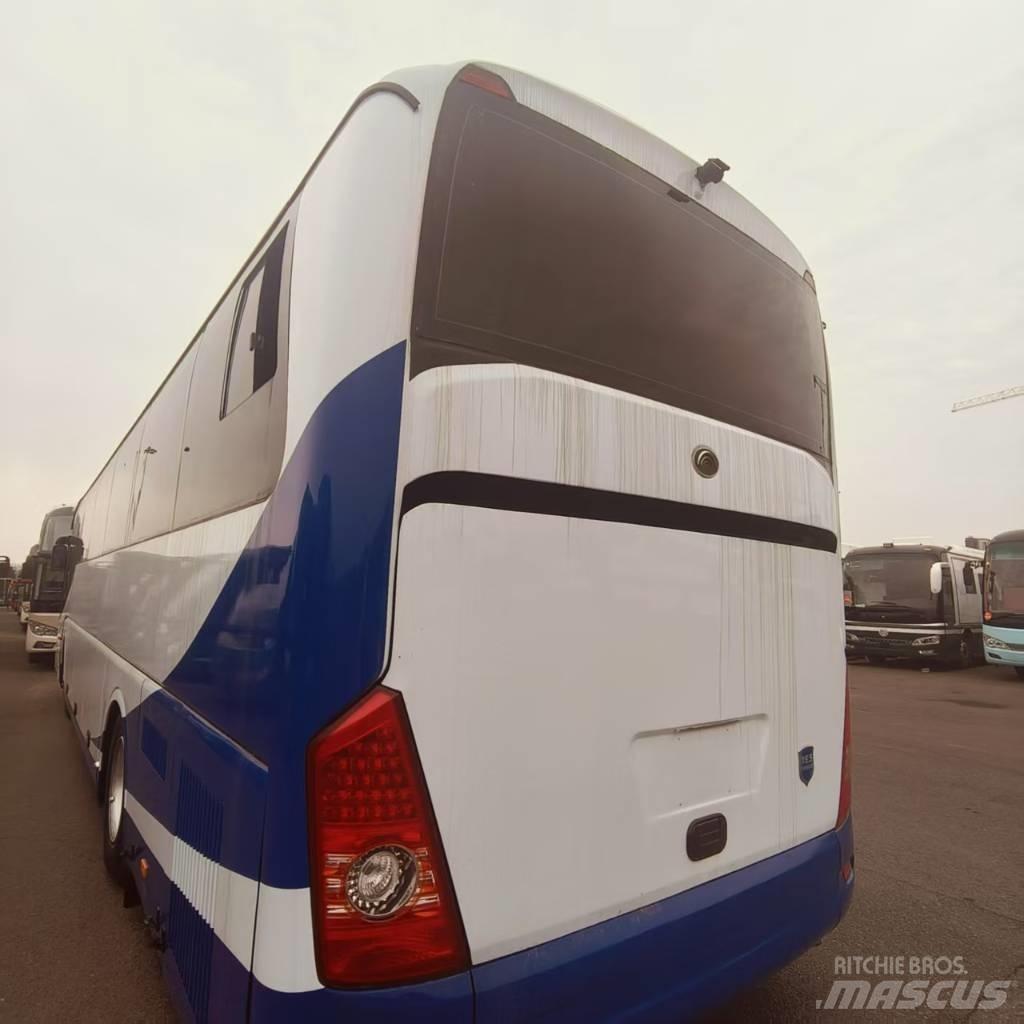 Yutong ZK6127H19 Putnički autobusi