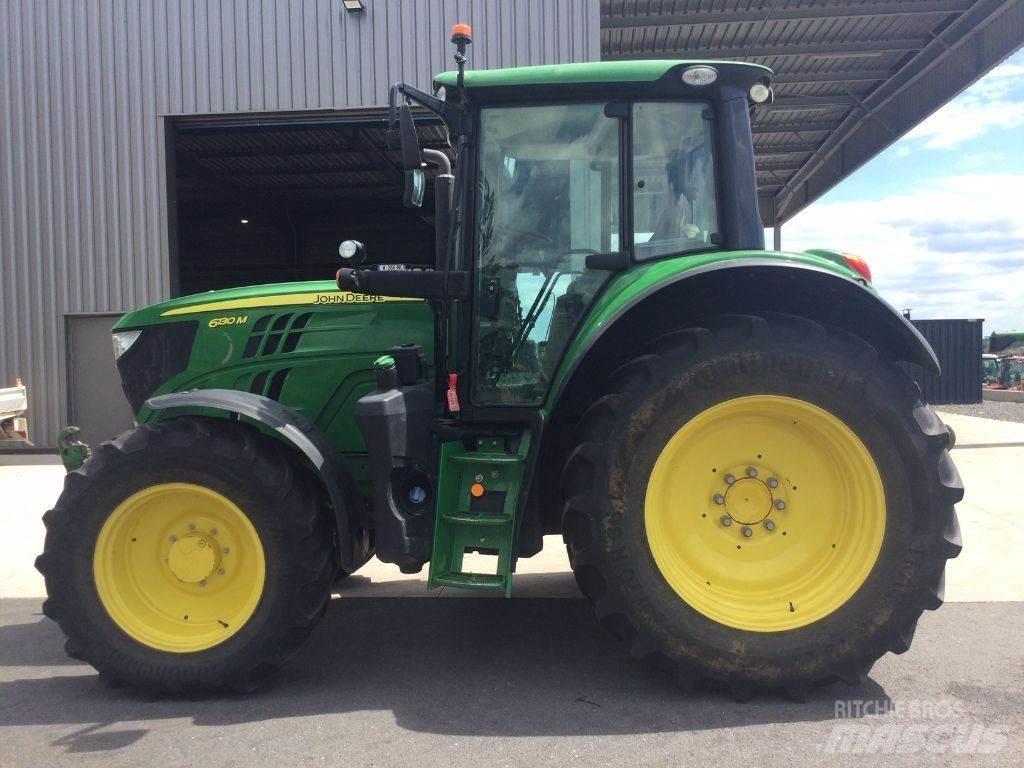 John Deere 6130M Traktori