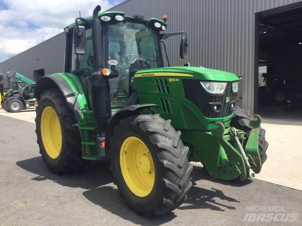 John Deere 6130M Traktori