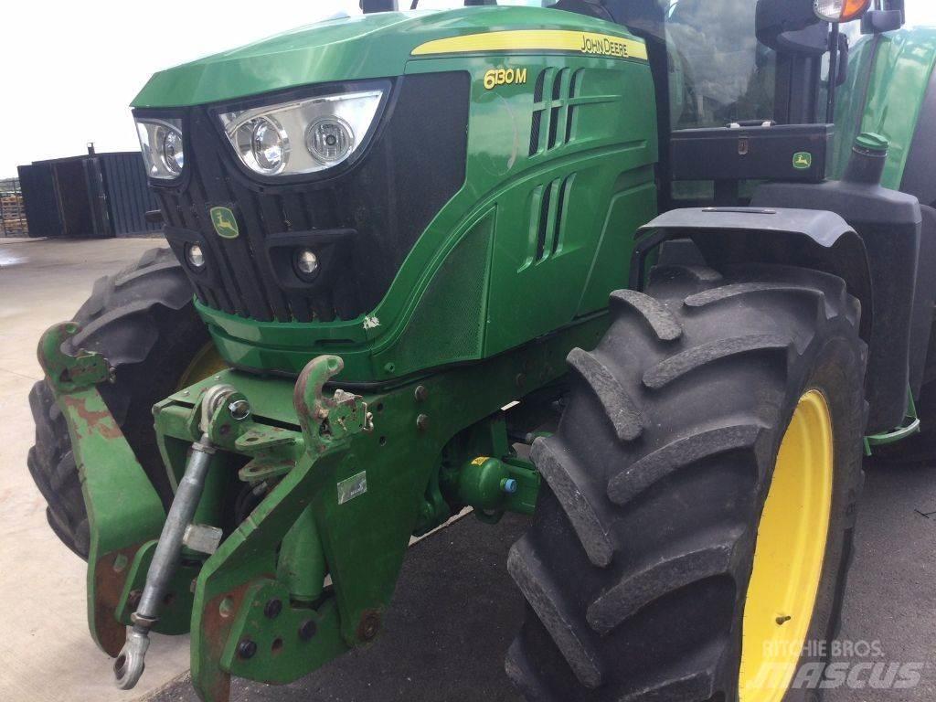 John Deere 6130M Traktori