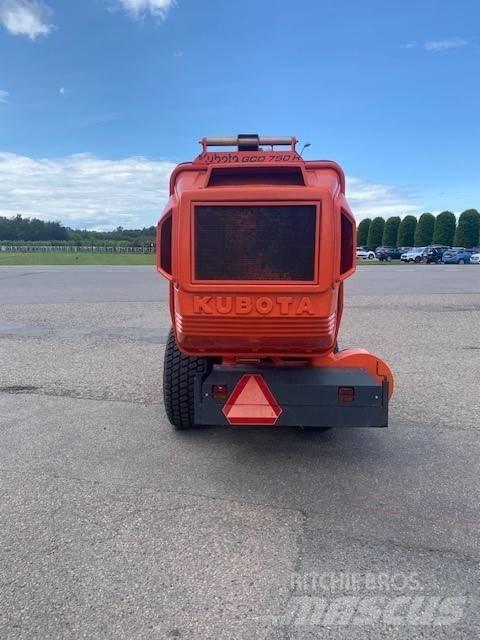 Kubota SWT37 Manji traktori