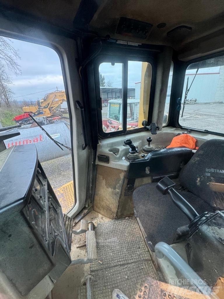 CAT D 6 R II DS XL Buldožeri guseničari