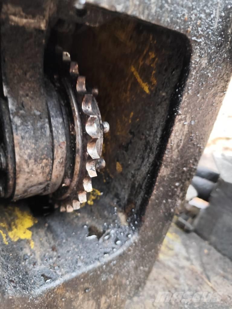 John Deere 770 Harversteri