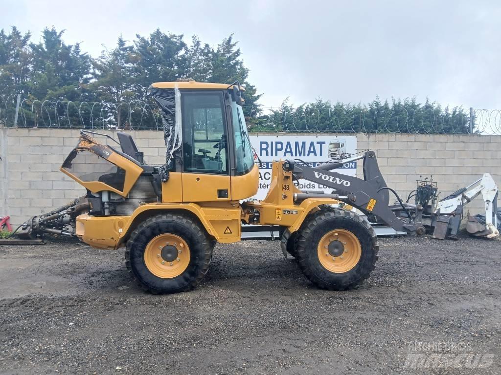 Volvo L 30 G Utovarivači na točkove