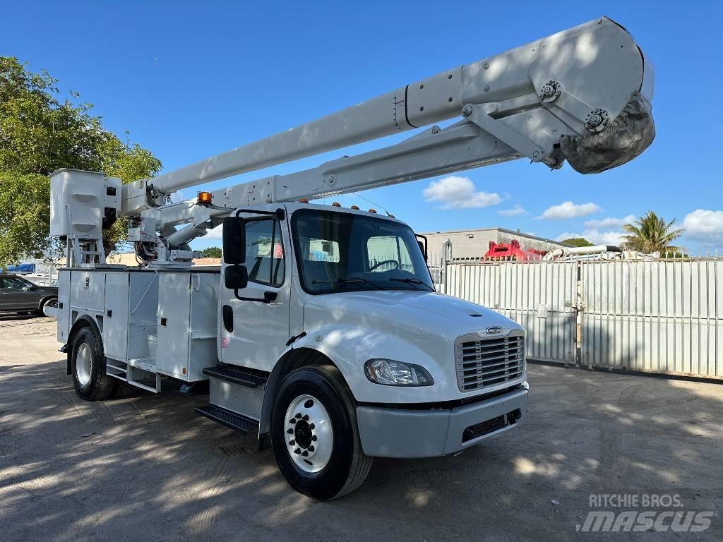 Freightliner M2 Auto korpe