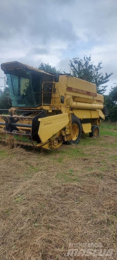 New Holland TX 34 Kombajni