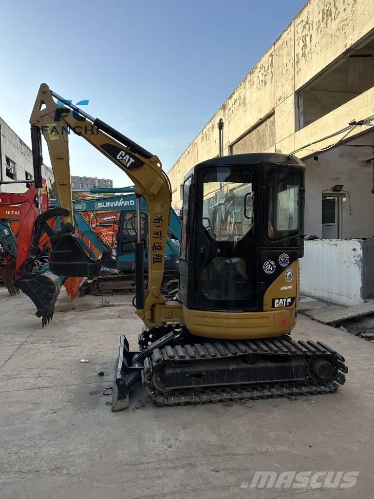 CAT 303 CR Mini bageri < 7t