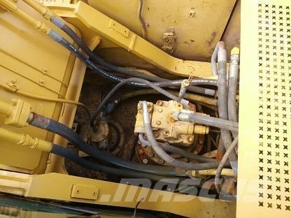CAT 325 D Bageri guseničari