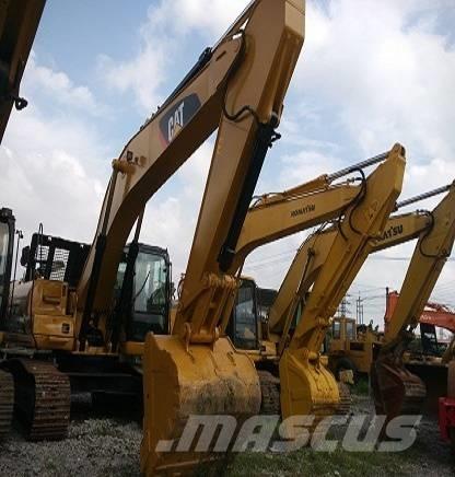 CAT 325 D Bageri guseničari
