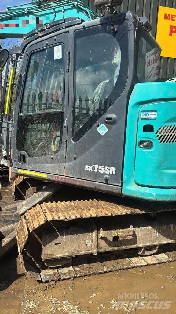 Kobelco SK 75 SR Midi bageri 7t – 12t