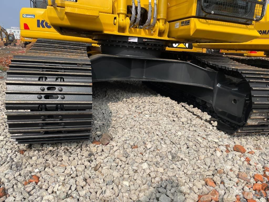 Komatsu PC220 Bageri guseničari