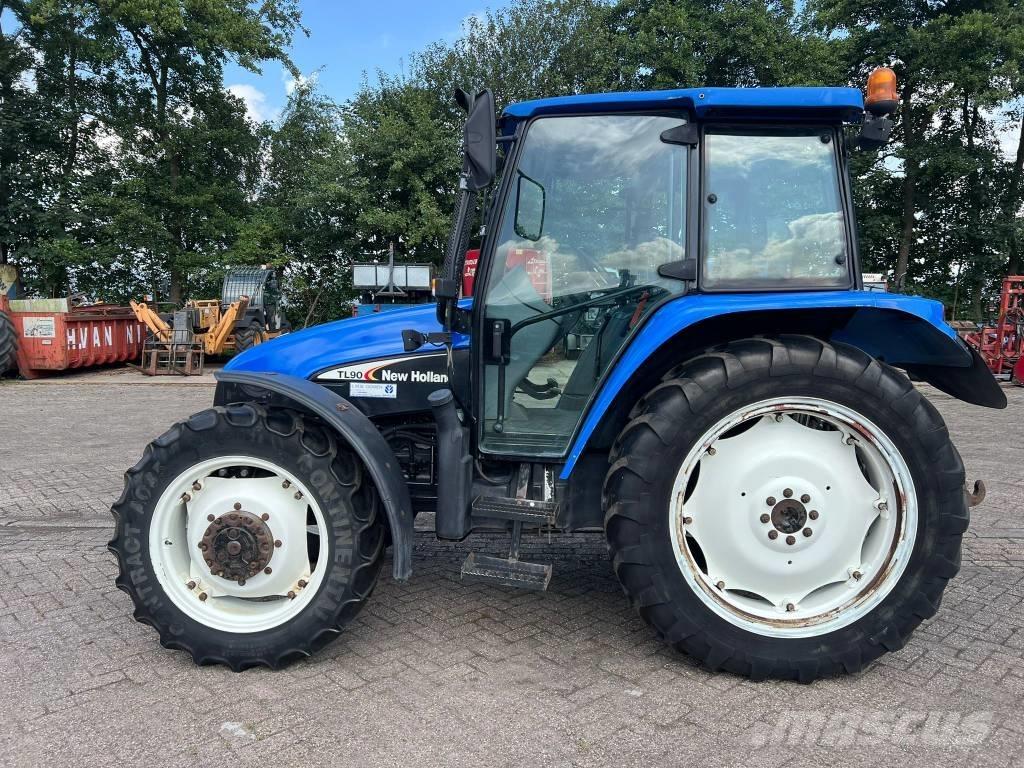 New Holland TL 90 Traktori