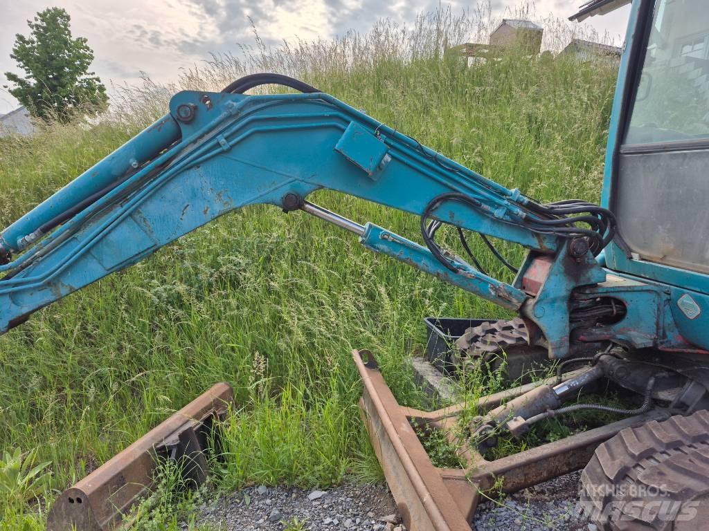 Takeuchi TB 235 Mini bageri < 7t