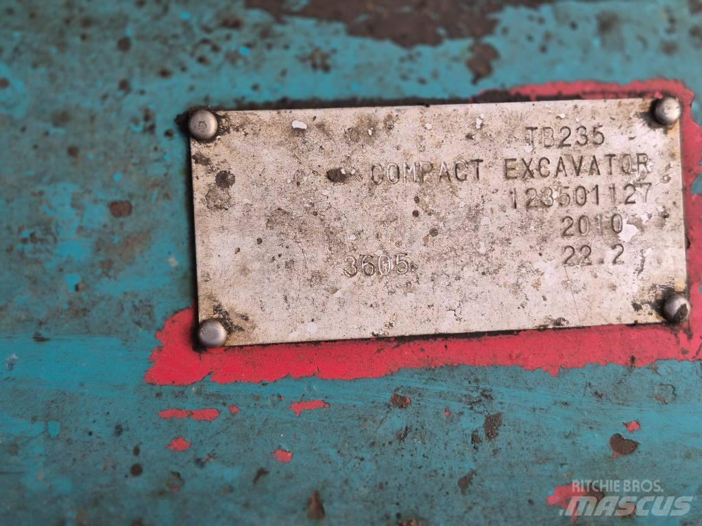 Takeuchi TB 235 Mini bageri < 7t