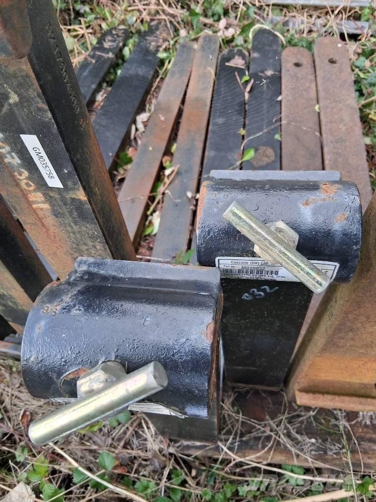 JCB Q FIT FORKS Ostala oprema za utovarivače i kopače