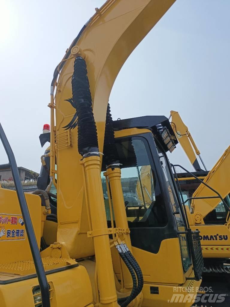 Komatsu PC130 Bageri guseničari