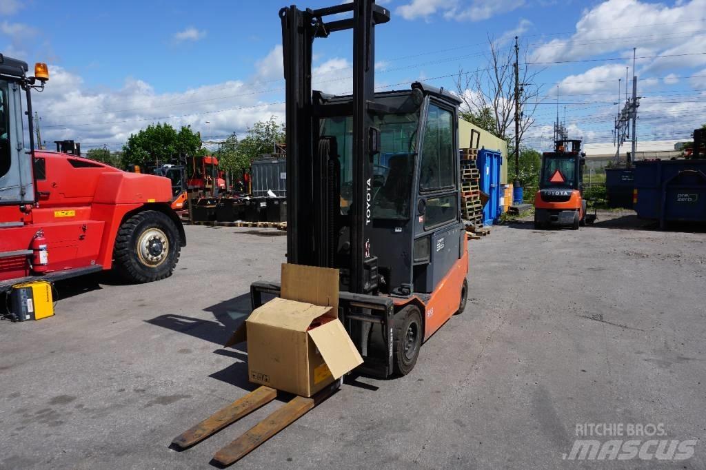 Toyota 8FBMT35 Električni viljuškari