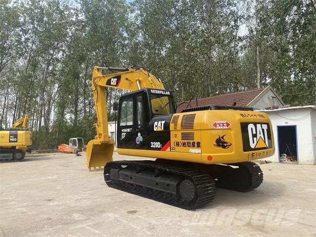 CAT 320D2 Bageri guseničari