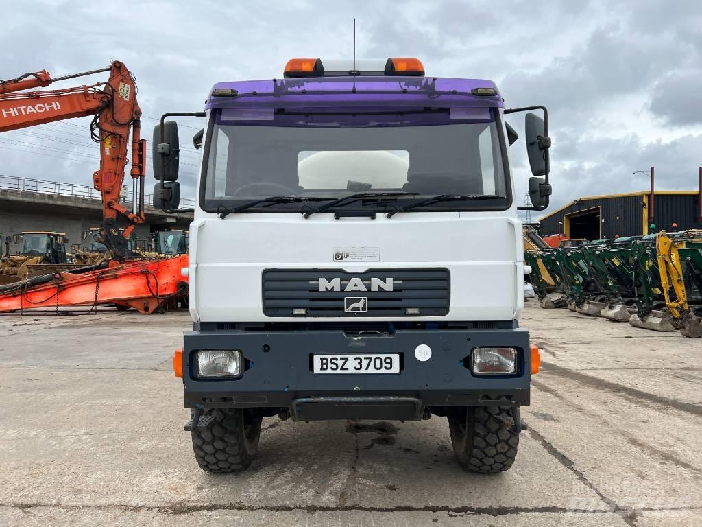 MAN 18.224 Kamioni cisterne
