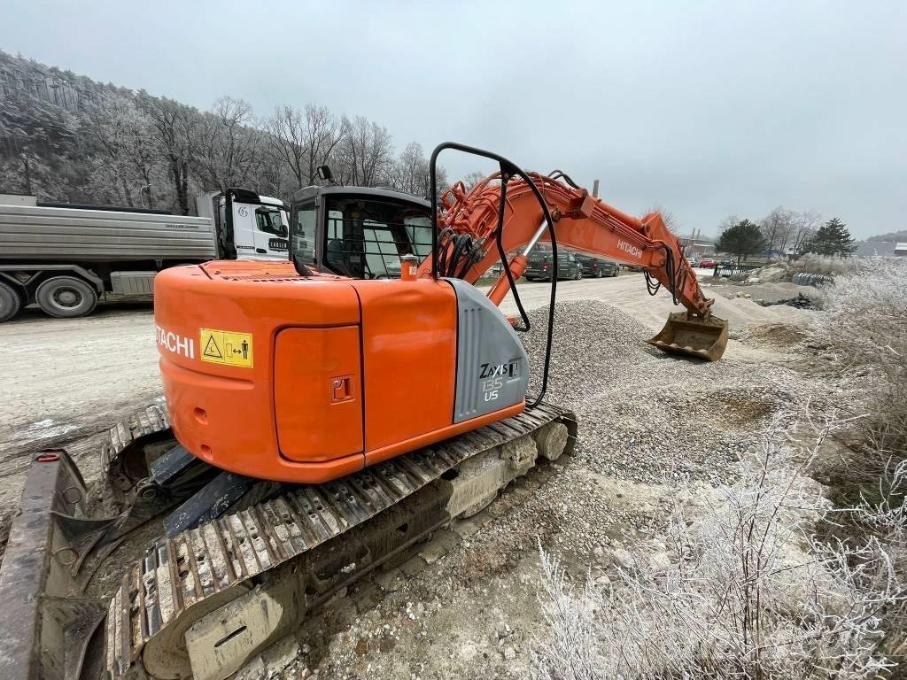 Hitachi ZX 135 US Bageri guseničari