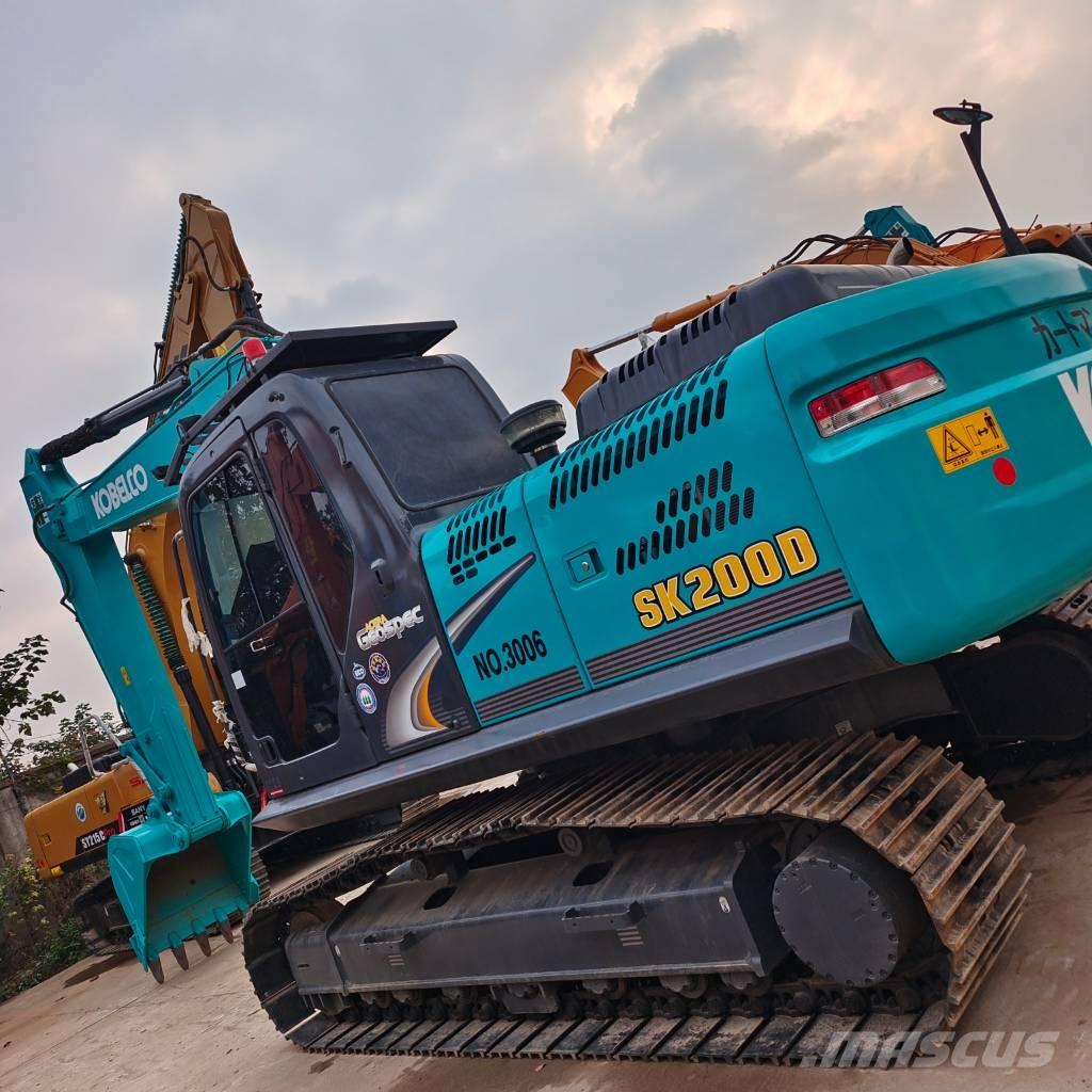 Kobelco SK 200-8 Bageri guseničari