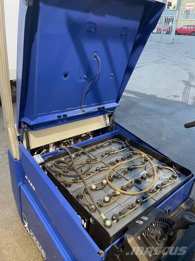 Cesab B320 Električni viljuškari