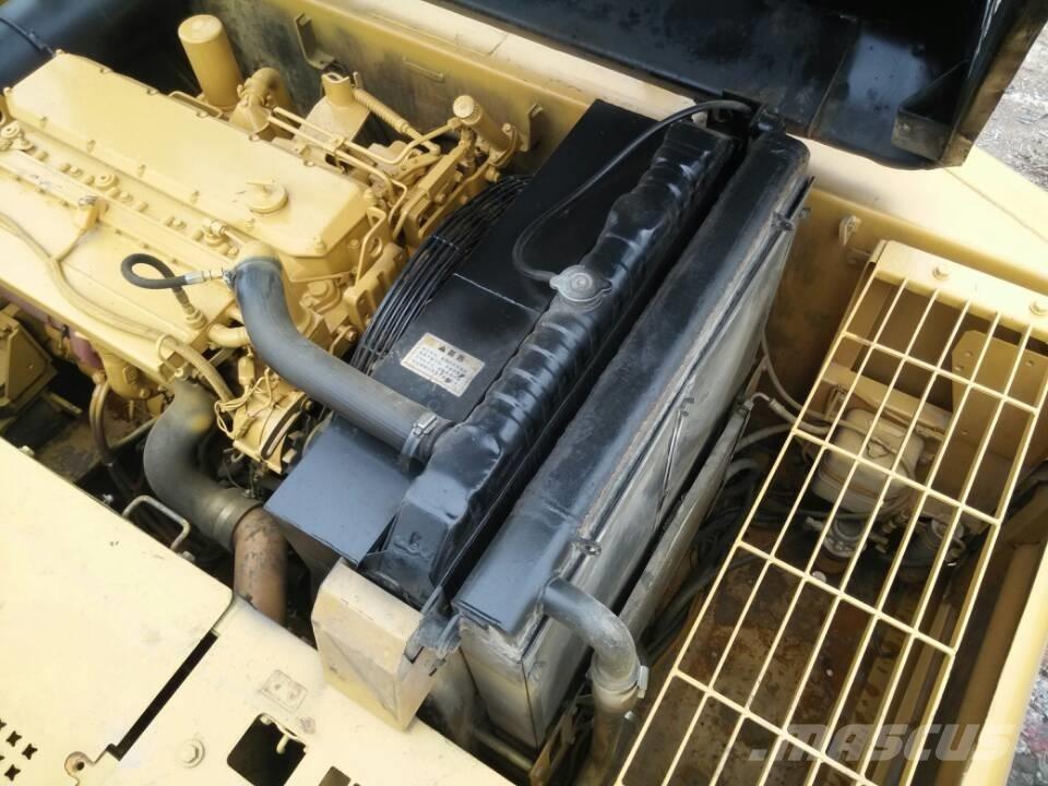 CAT 325 B Bageri guseničari