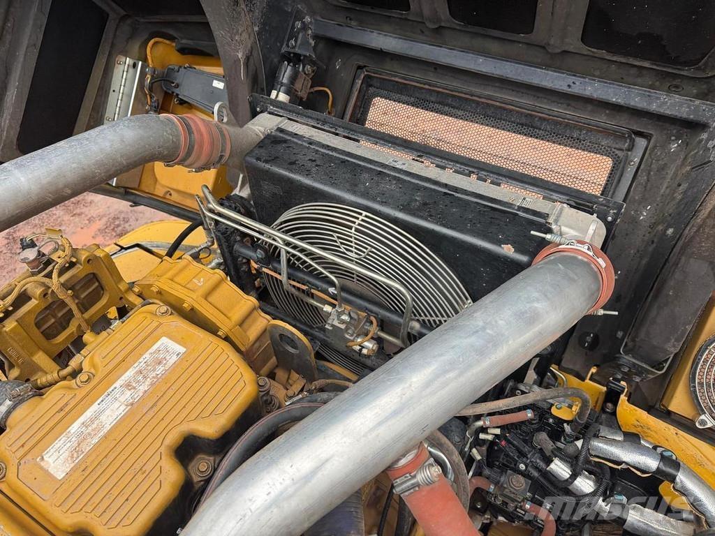 CAT 745C Pomoćne mašine