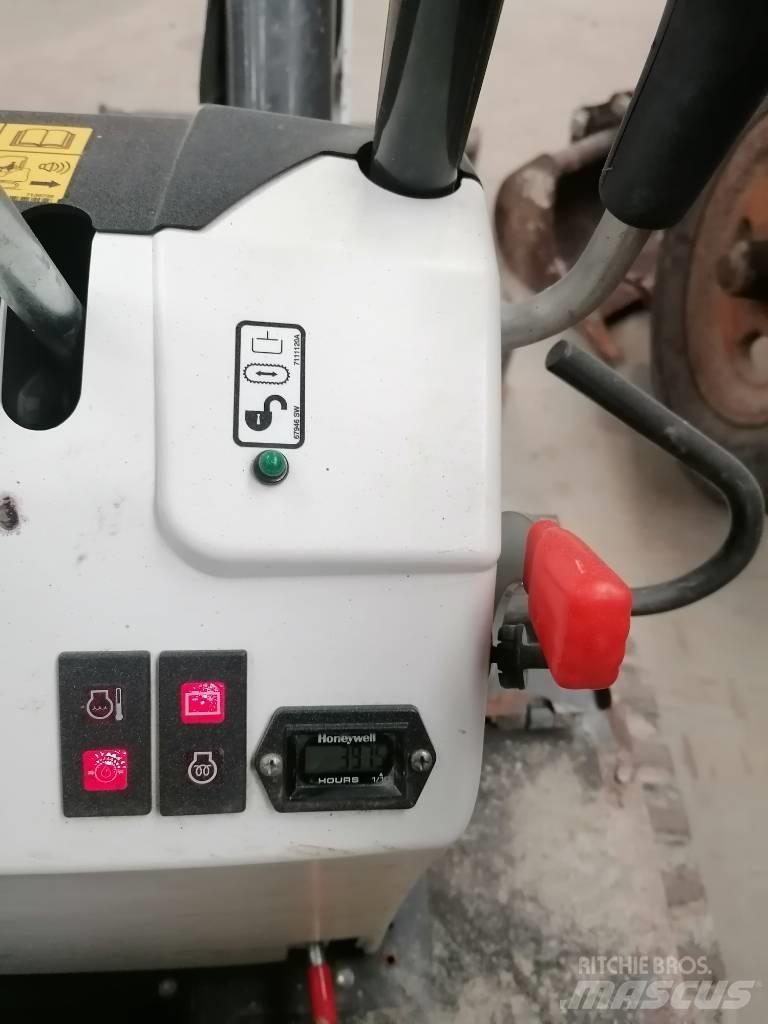 Bobcat E10Z Mini bageri < 7t