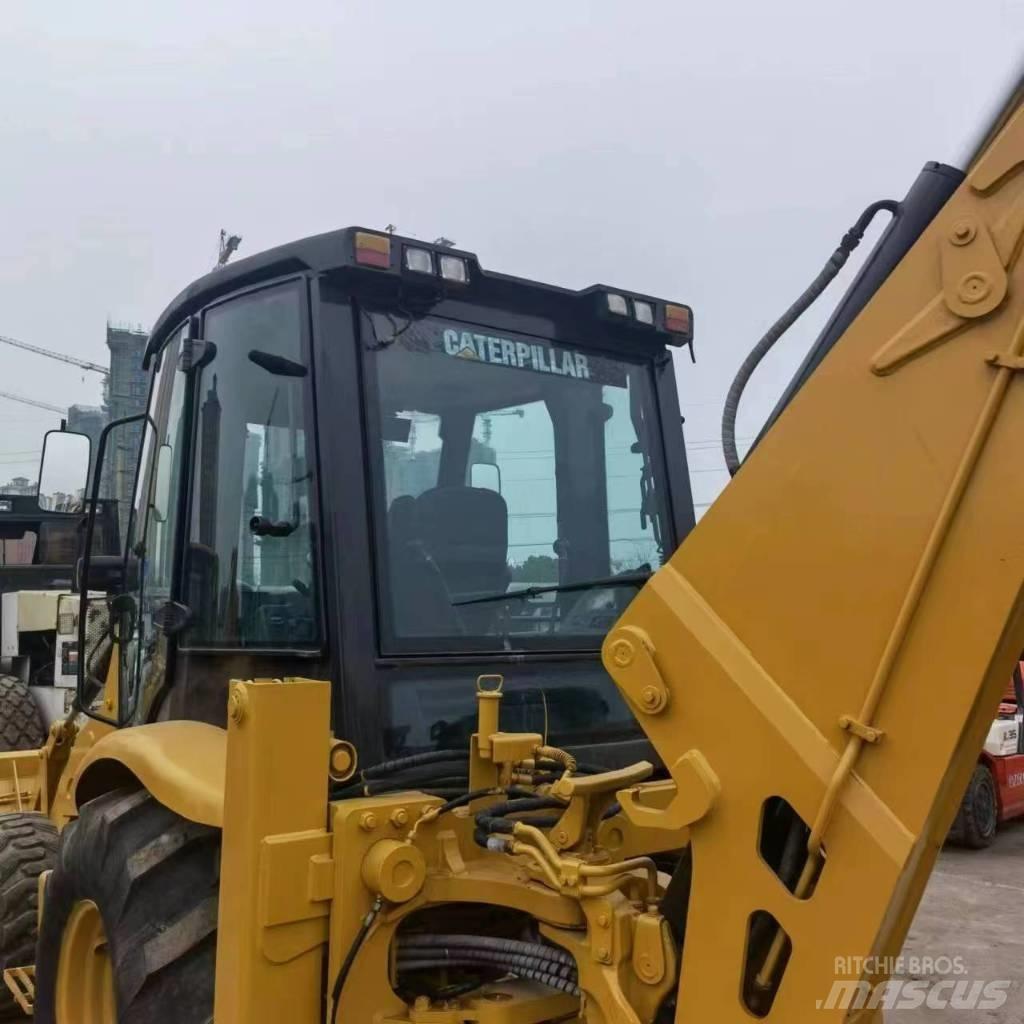 CAT 420 F Rovokopači