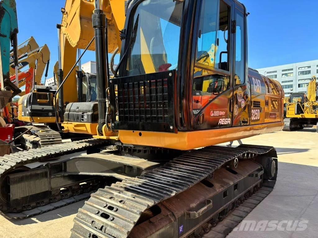 CAT 325 D Bageri guseničari