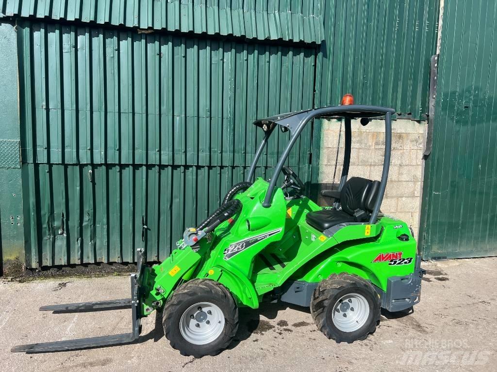 Avant 523 Mini utovarivači