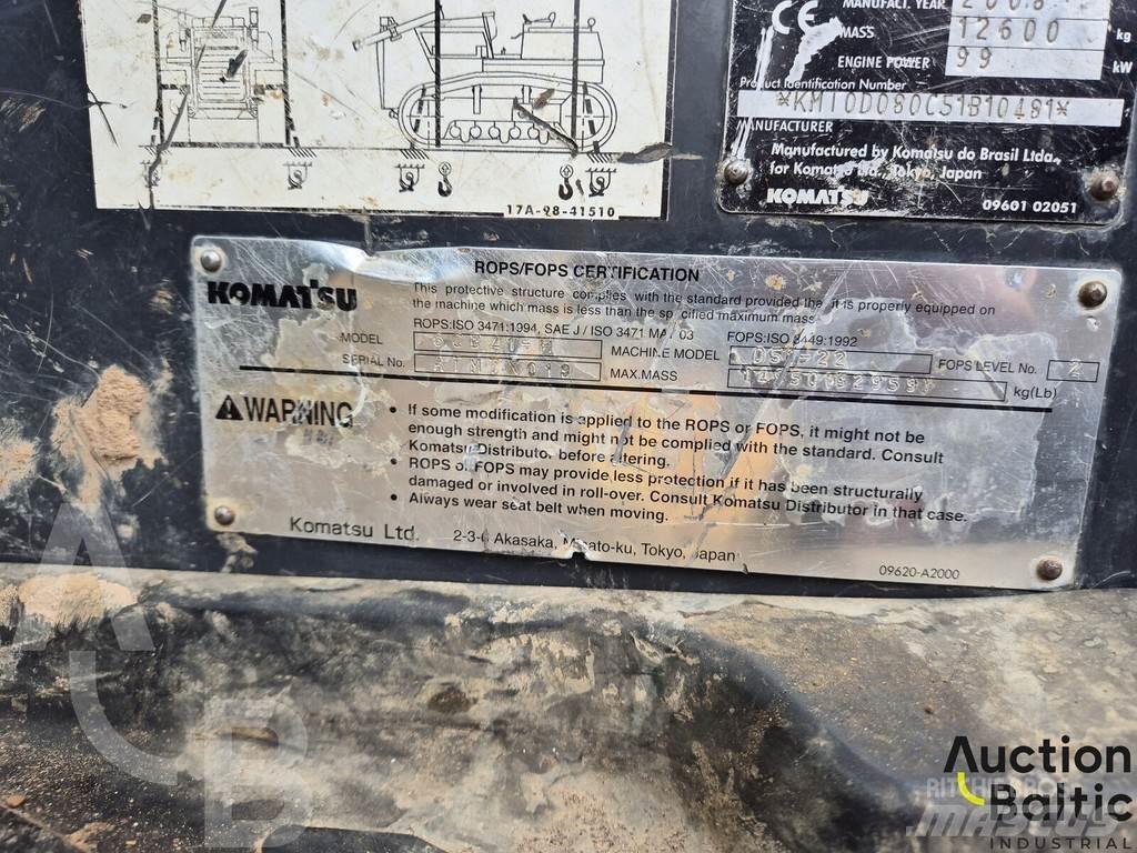 Komatsu D51EX-22 Buldožeri guseničari
