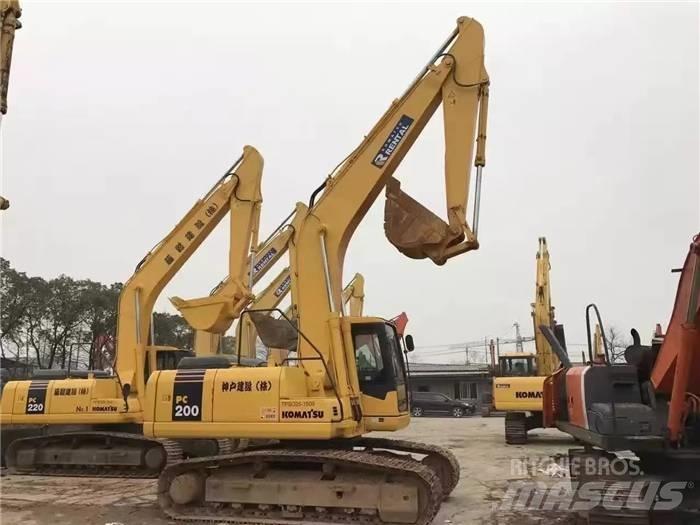 Komatsu PC 200-7 Bageri guseničari