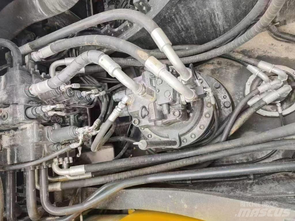 Volvo 240 Bageri guseničari