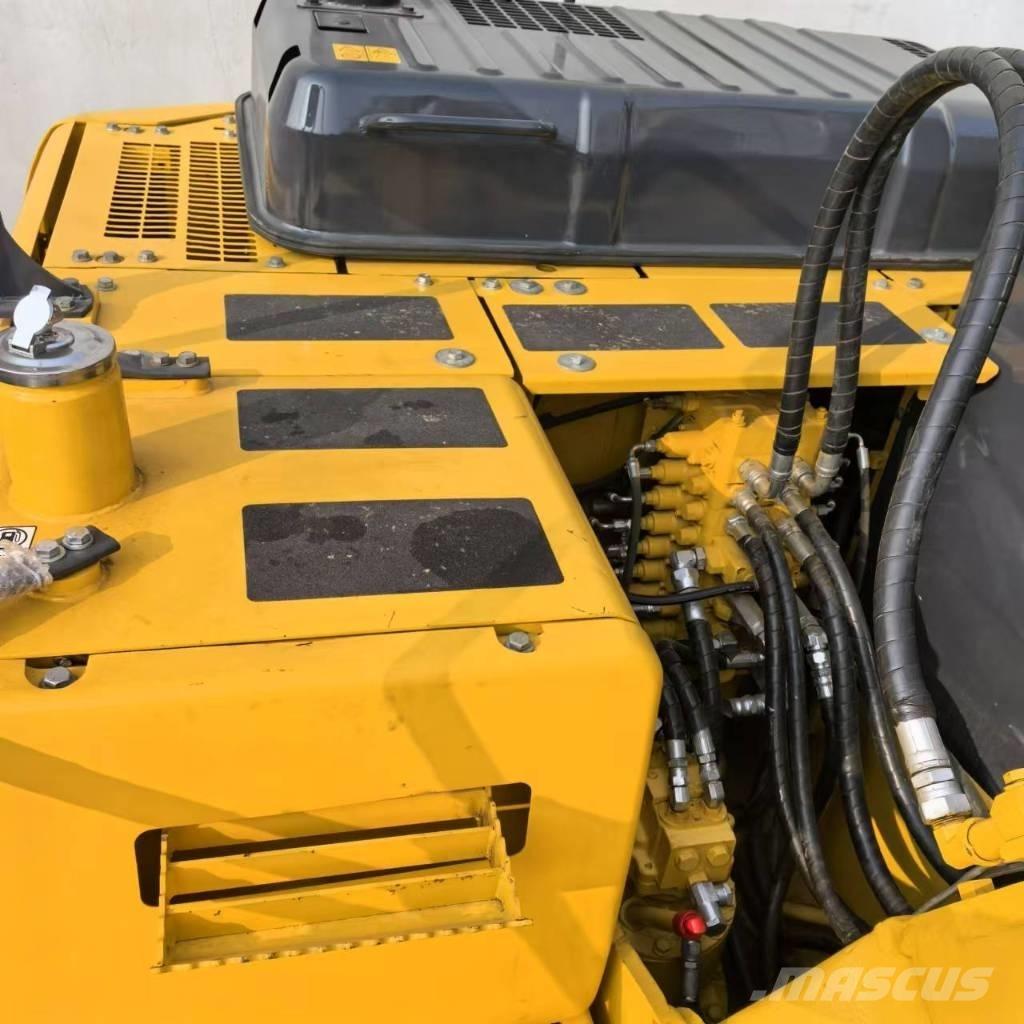 Komatsu PC 130 Midi bageri 7t – 12t