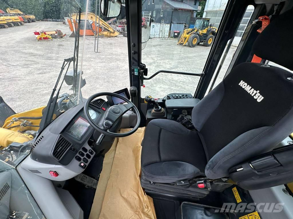 Komatsu WA 270-8 Utovarivači na točkove