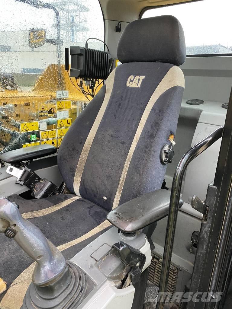 CAT 2020 Bageri guseničari