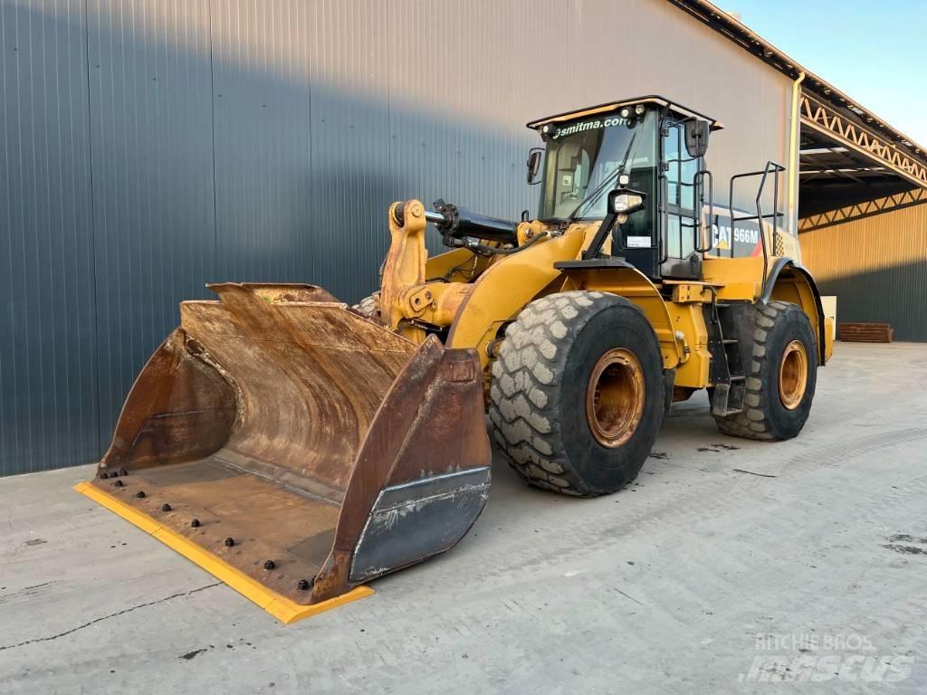 CAT 966M Utovarivači na točkove