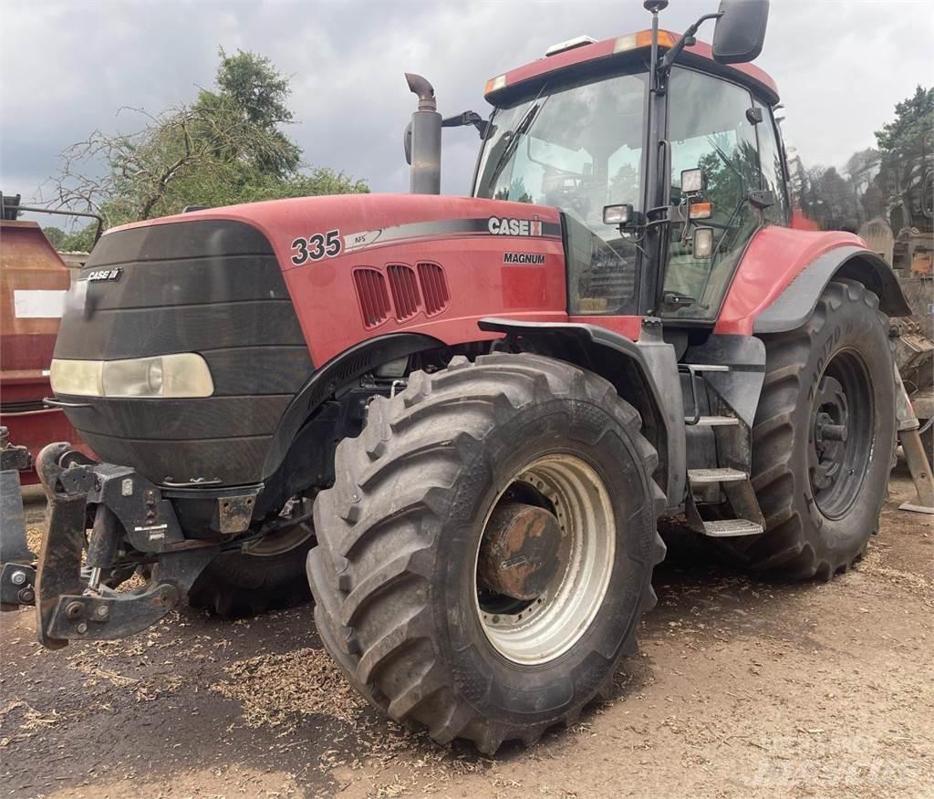 Case IH Magnum 335 Traktori