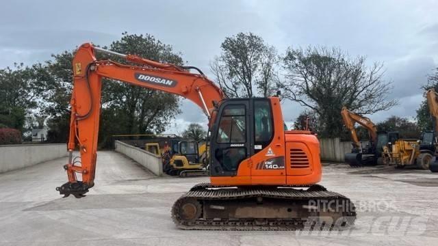 Doosan DX 140 Bageri guseničari