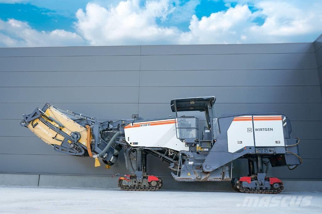 Wirtgen W 220 FI Freze za asfalt