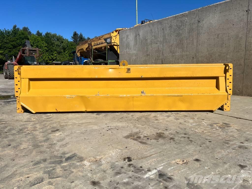 CAT TAILGATE CAT 735 Tailgates