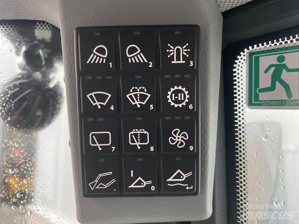Yanmar V120 Utovarivači na točkove
