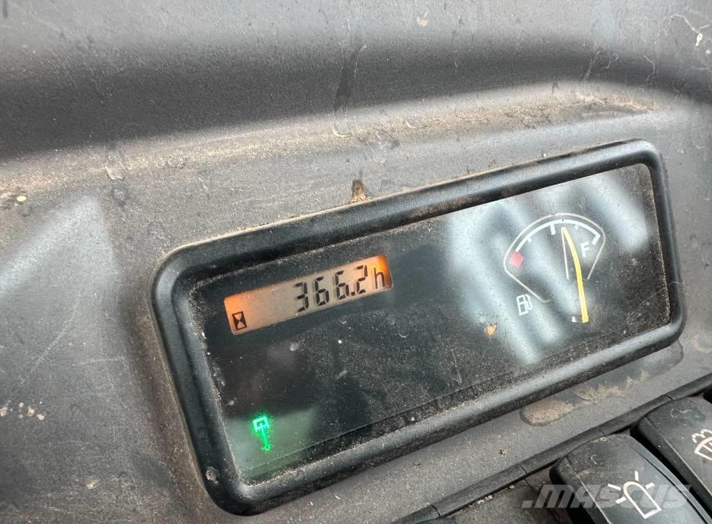 Volvo EC 27 D Mini bageri < 7t