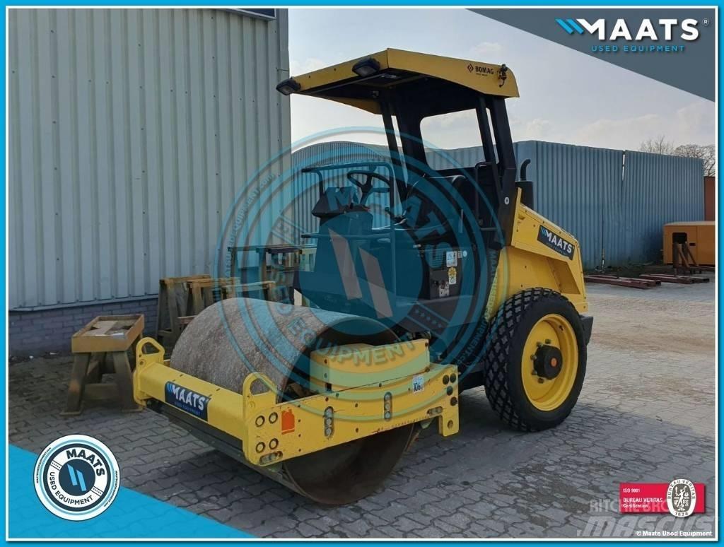 Bomag BW 124 D H-4 Valjci sa jednim bubnjem