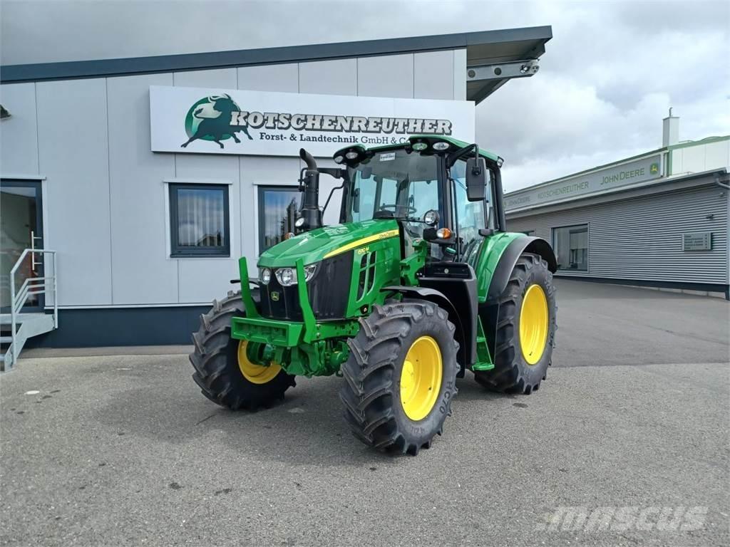 John Deere 6110M Traktori